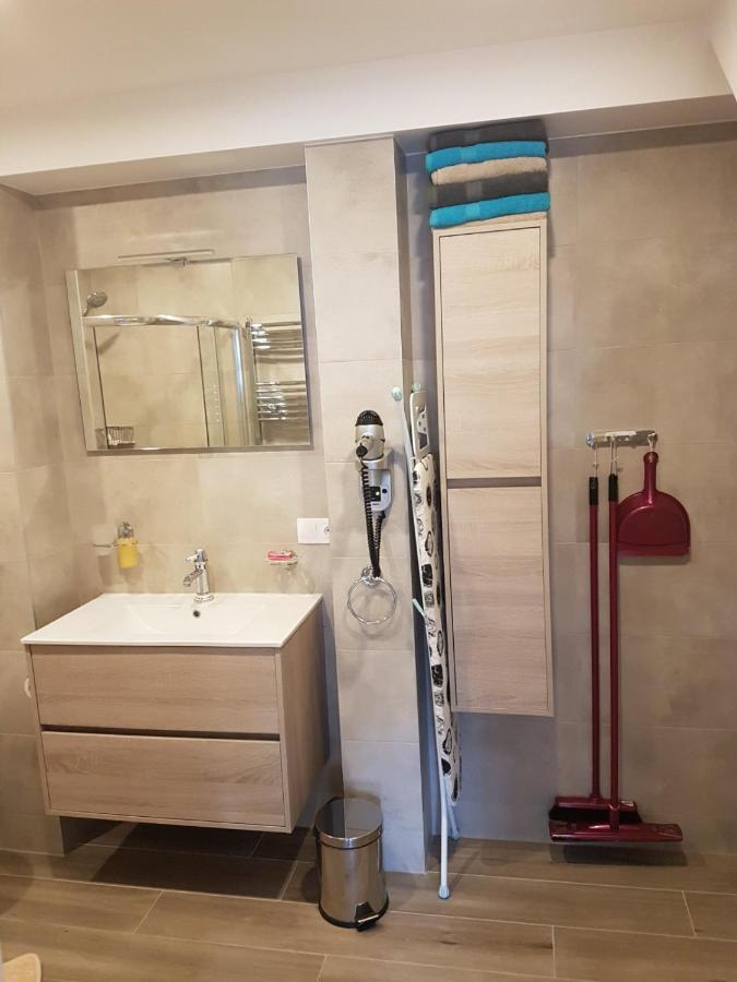 Liuto Apartamentai Juodkrante Ngoại thất bức ảnh