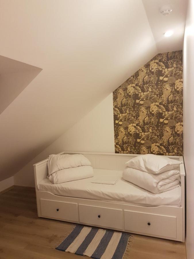 Liuto Apartamentai Juodkrante Ngoại thất bức ảnh