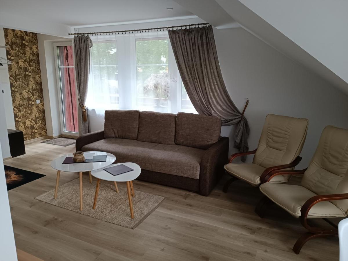 Liuto Apartamentai Juodkrante Ngoại thất bức ảnh