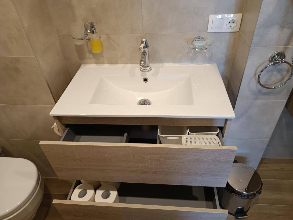 Liuto Apartamentai Juodkrante Ngoại thất bức ảnh
